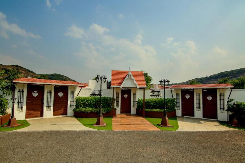 Nostravila Lonavala Exterior foto